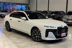 بي ام دبليو الفئة 7